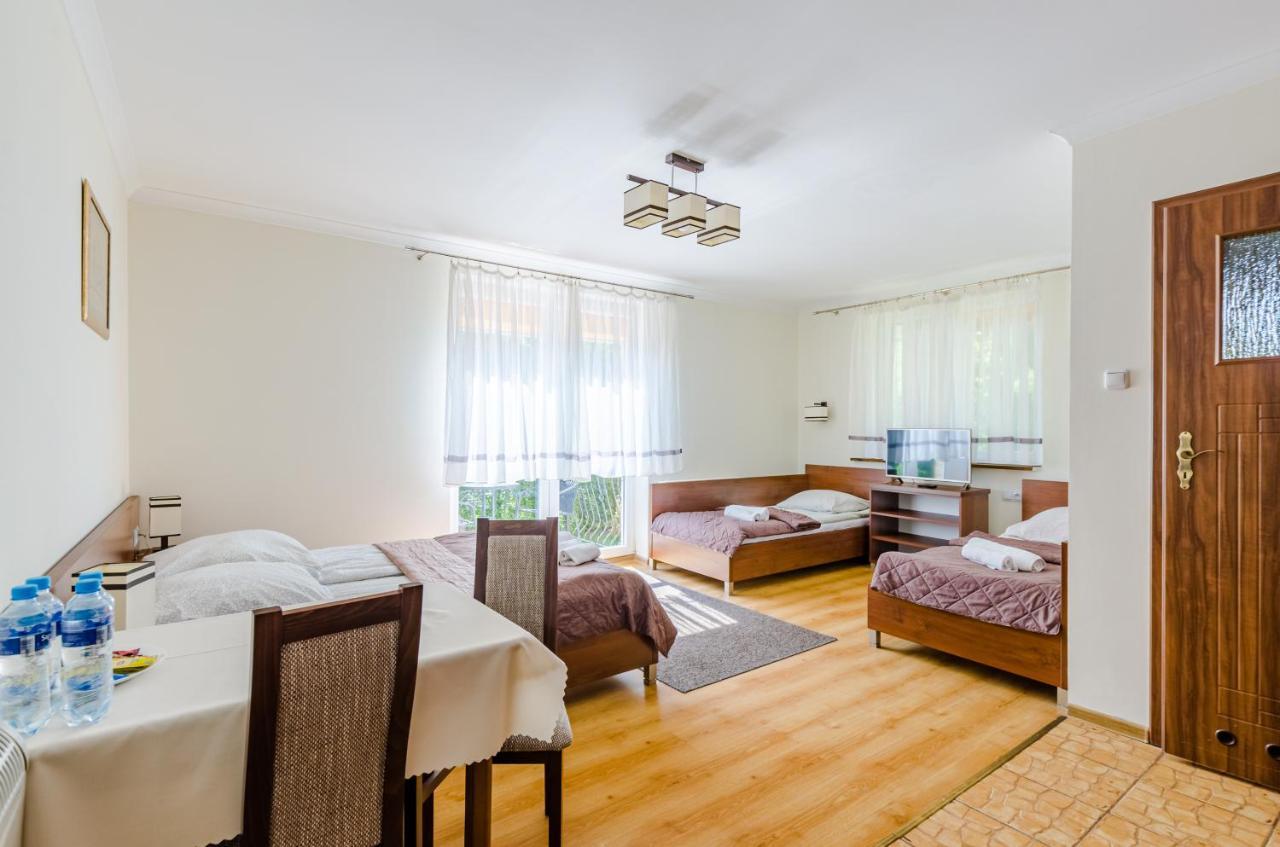 ウストカ Ramzes Bed & Breakfast エクステリア 写真