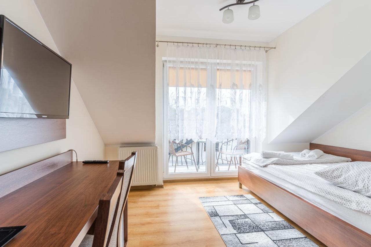 ウストカ Ramzes Bed & Breakfast エクステリア 写真