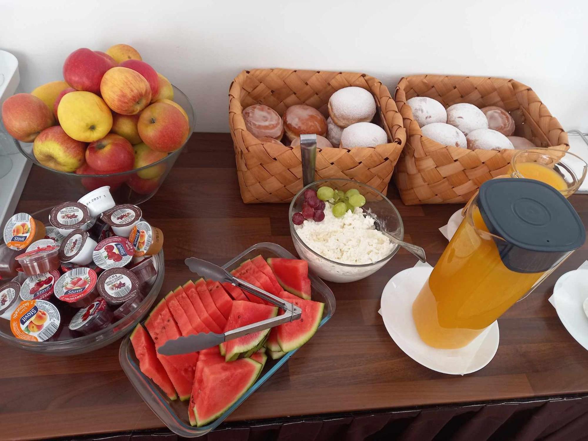 ウストカ Ramzes Bed & Breakfast エクステリア 写真