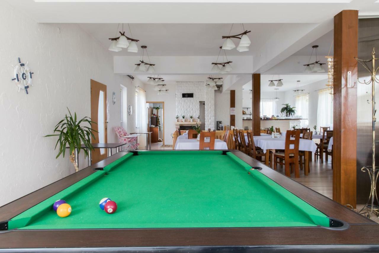 ウストカ Ramzes Bed & Breakfast エクステリア 写真